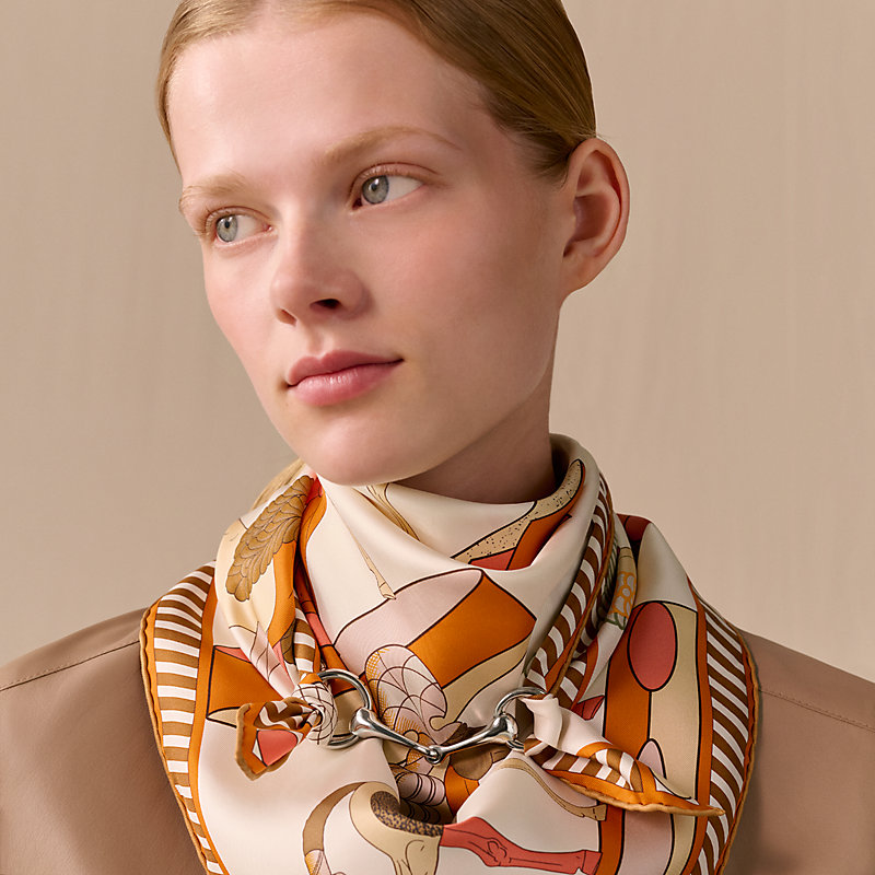 スカーフリング 90 《モール》 | Hermès - エルメス-公式サイト