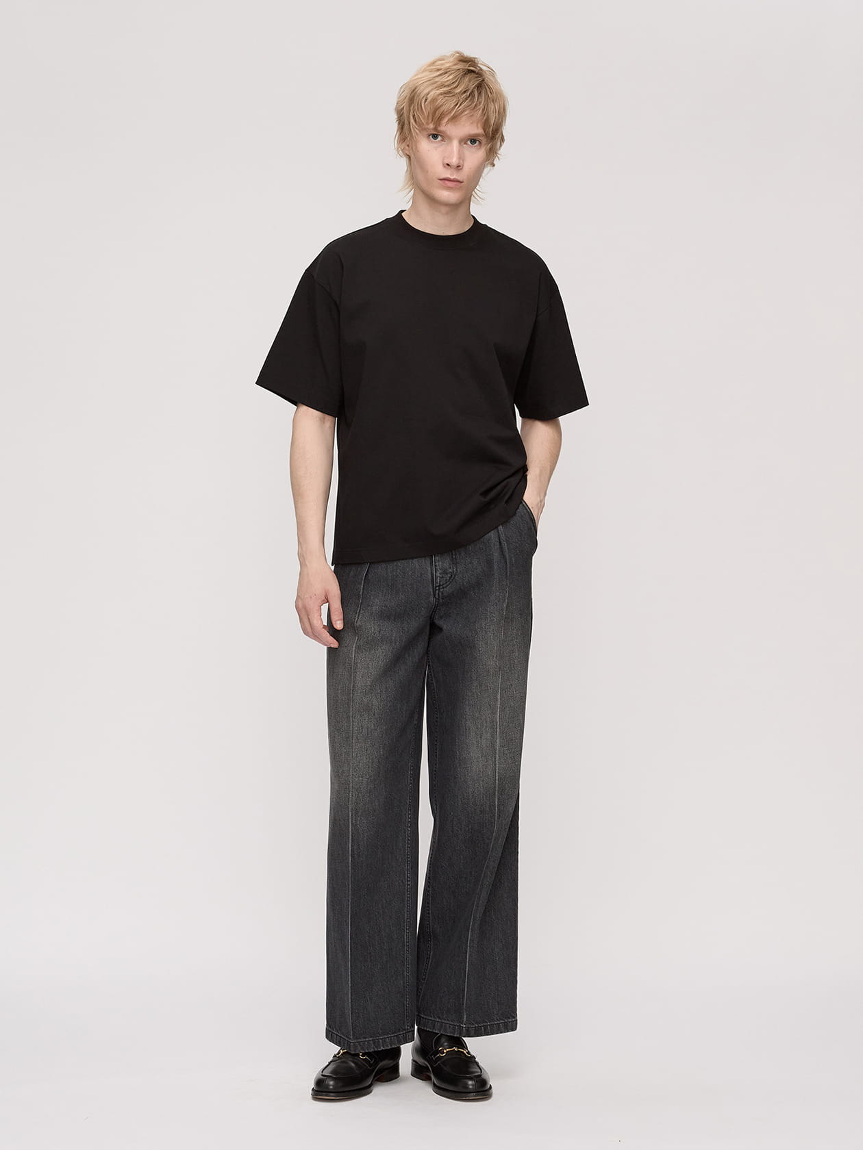 ブラックデニム パンツ