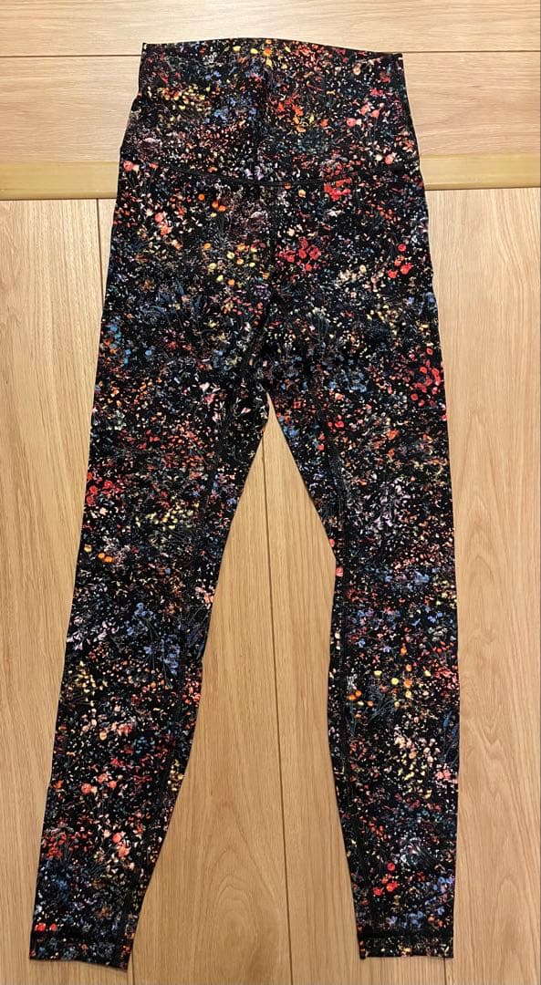 お値引き中！未使用　ルルレモン レギンス ルルレモン Align™ ハイライズパンツ 28インチ | レギンス＆タイツ