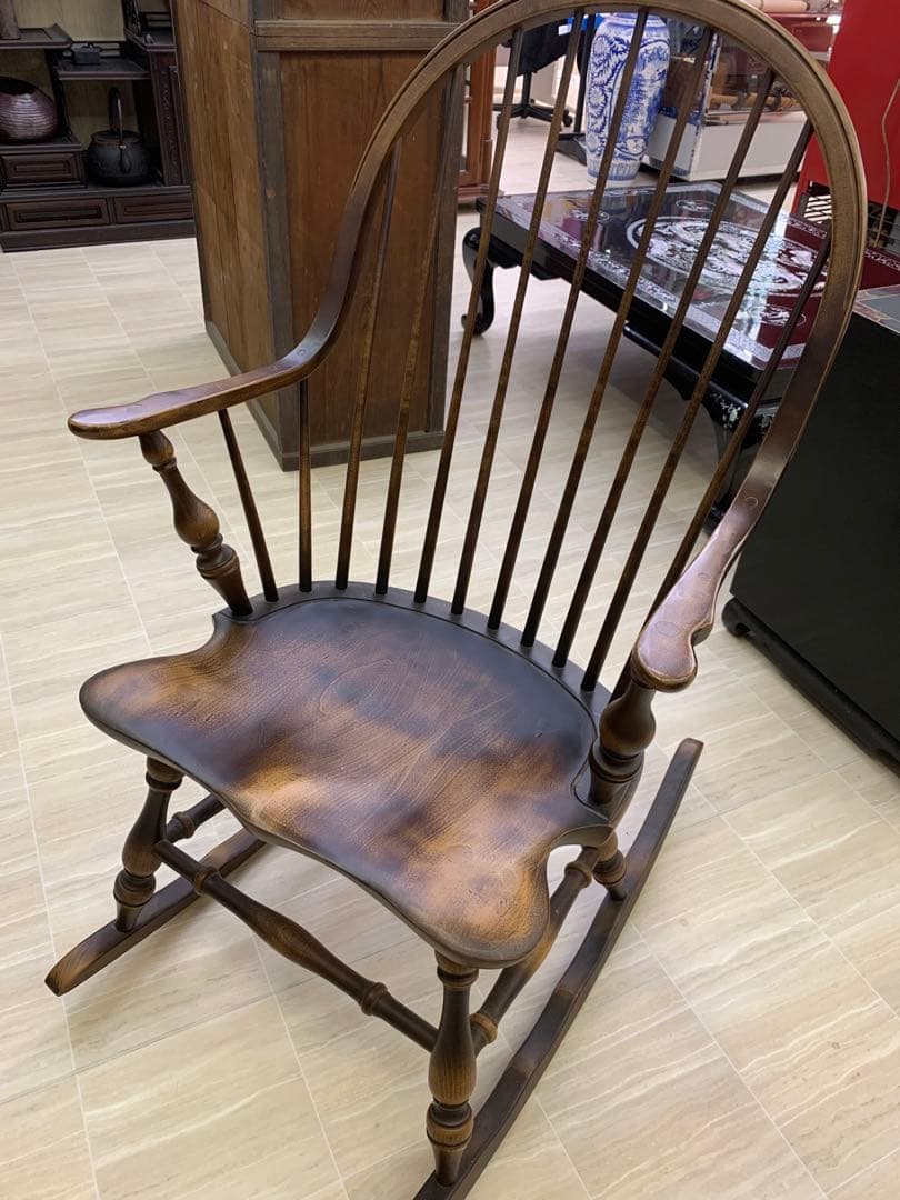 希少　飛騨産業　キツツキ　木製ロッキングチェア ダークブラウン 飛騨産業（キツツキ） ロッキングチェア ブラウン - 中古家具