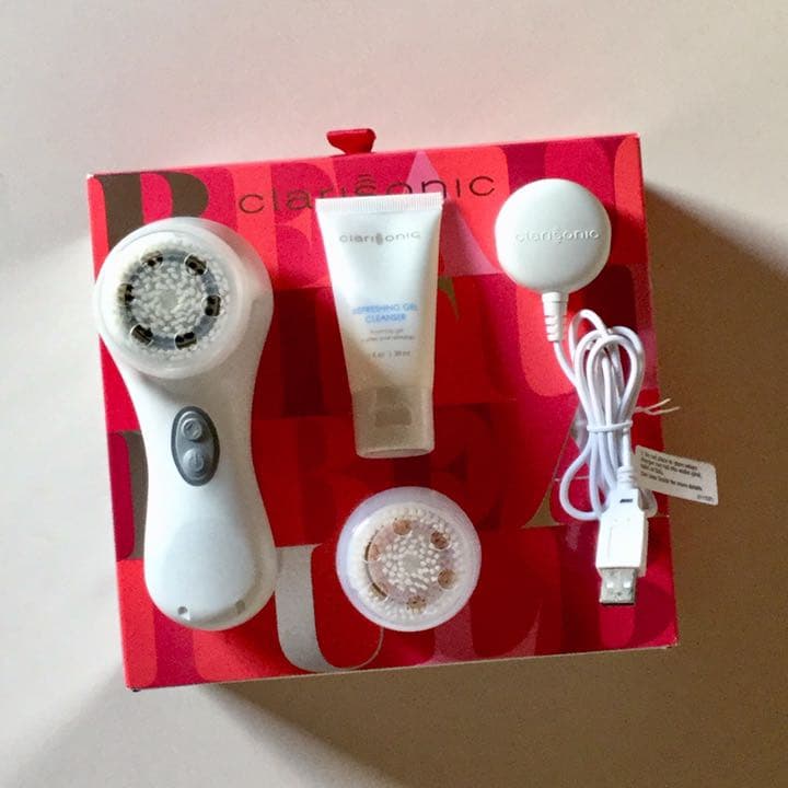 クラリソニックミア2 (clarisonic mia2) Amazon.com: Clarisonic Mia 2 Sonic Facial Skin Cleansing Brush