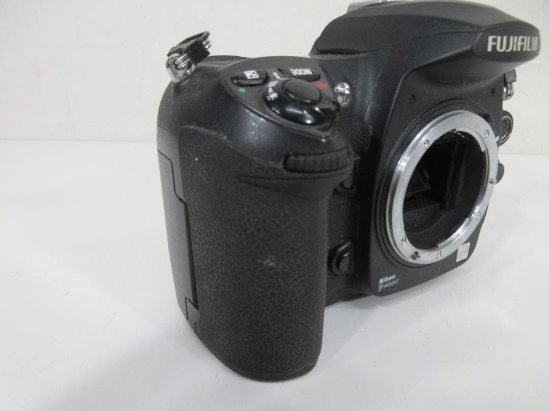 0112Z【ジャンク】FUJIFILM FinePix S5 Pro ボディ - メルカリ